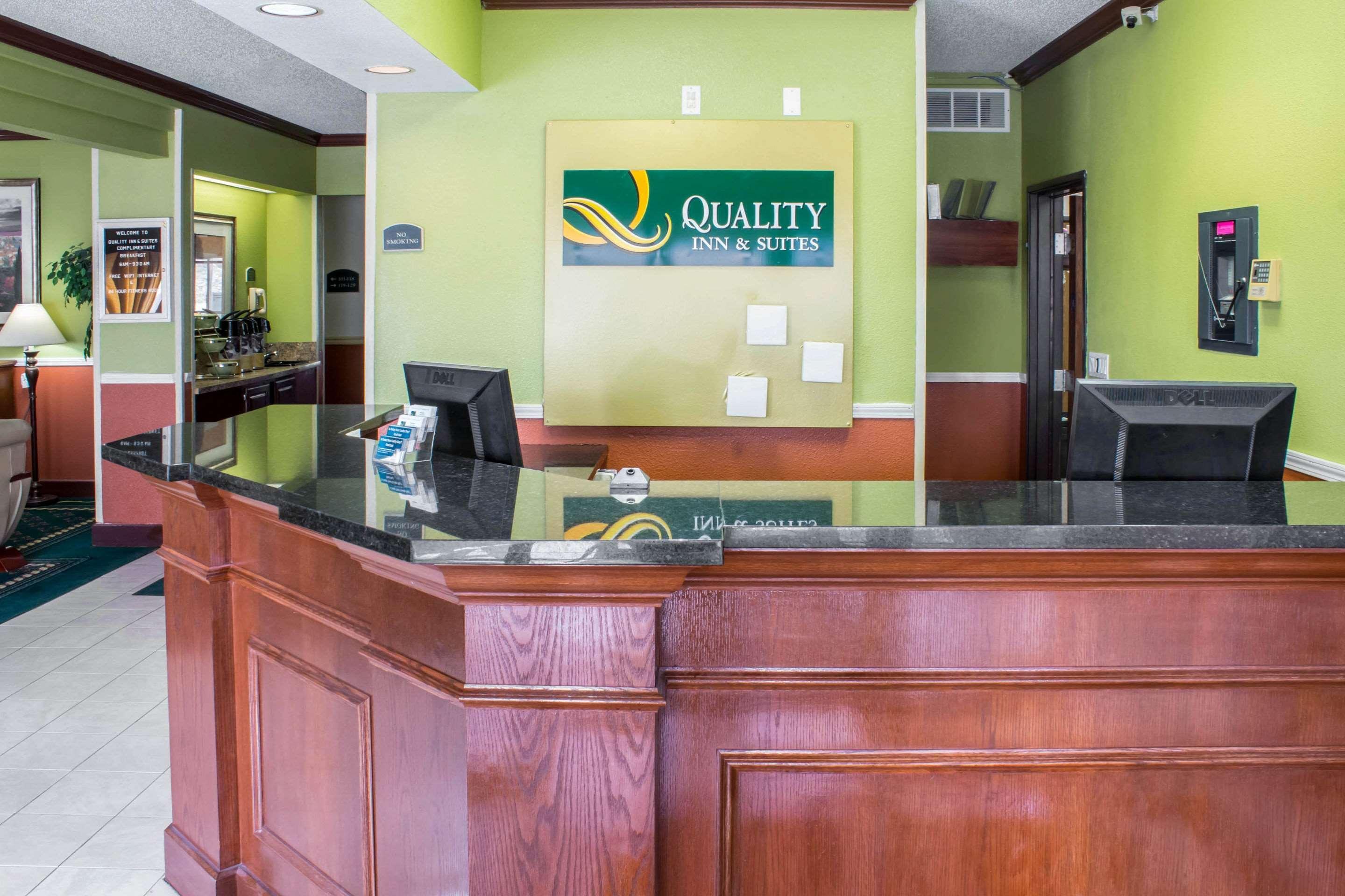 Quality Inn & Suites Sioux Stadt Exterior foto